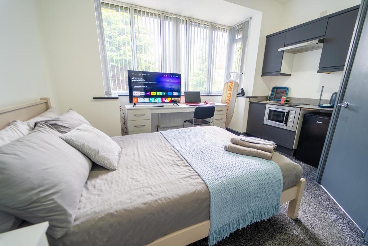 Free Parking Cosy Studios Close To City And Qe And Uob! Birmingham Rum bild